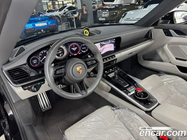 Porsche 911 2023 3.7 автомат (гидро), миниатюра 5