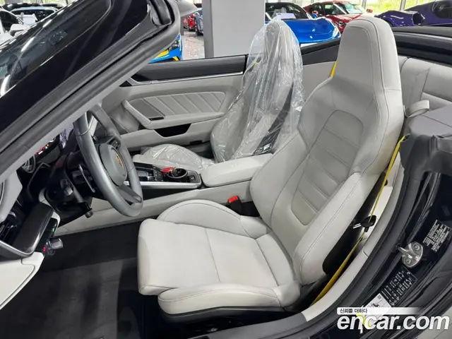 Porsche 911 2023 3.7 автомат (гидро), миниатюра 7