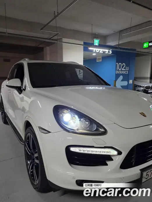 Porsche Cayenne 2013 4.8 автомат (гидро), миниатюра 2