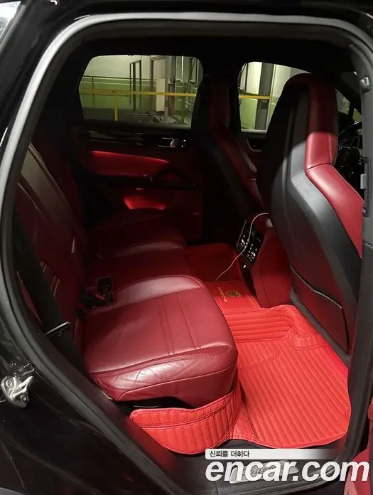 Porsche Cayenne 2019 3.0 автомат (гидро), миниатюра 7 Porsche Cayenne 2019 3.0 автомат (гидро), миниатюра 7