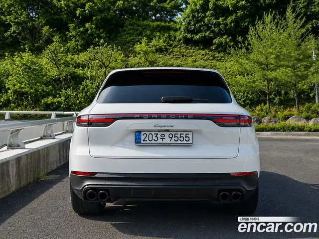 Porsche Cayenne 2022 3.0 автомат (гидро), миниатюра 4