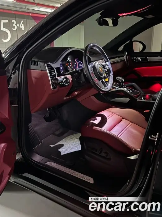 Porsche Cayenne 2022 3.0 автомат (гидро), миниатюра 10 Porsche Cayenne 2022 3.0 автомат (гидро), миниатюра 10