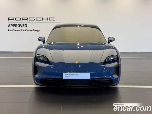 Porsche Taycan 2024 автомат (гидро), миниатюра 2