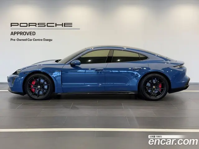 Porsche Taycan 2024 автомат (гидро), миниатюра 3