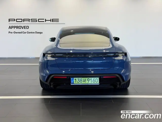 Porsche Taycan 2024 автомат (гидро), миниатюра 5