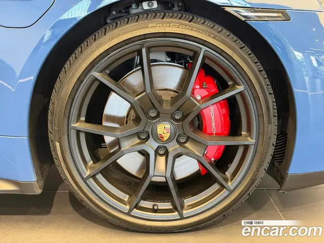 Porsche Taycan 2024 автомат (гидро), миниатюра 6