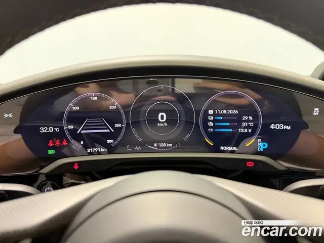 Porsche Taycan 2024 автомат (гидро), миниатюра 10