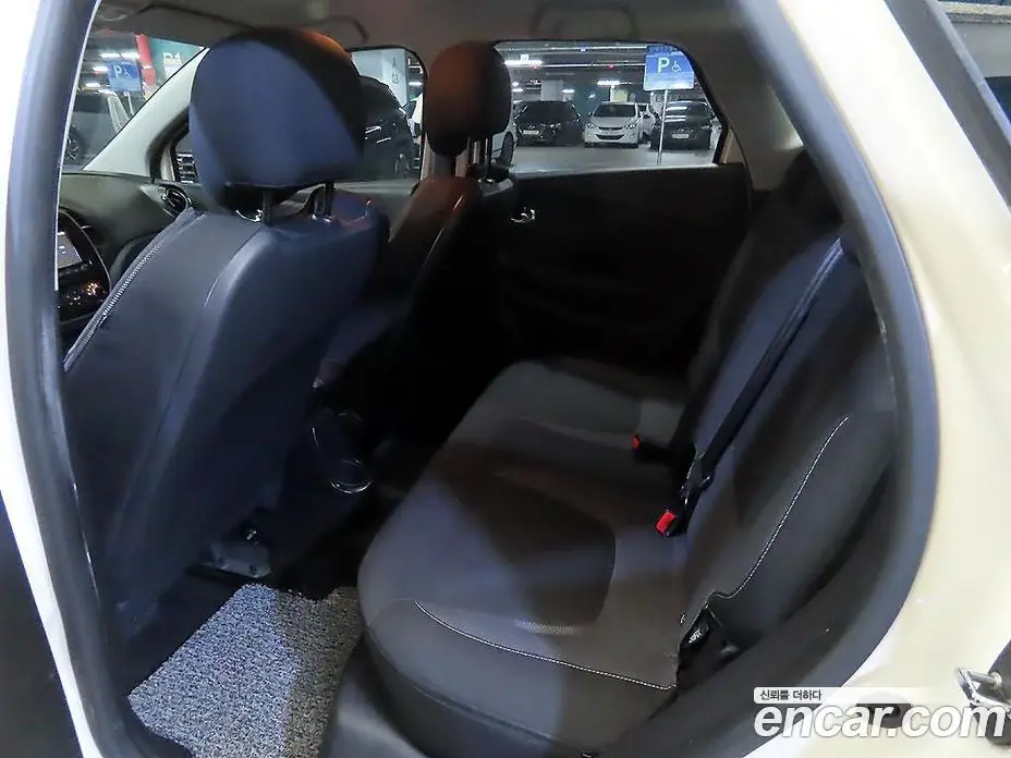 Renault (Samsung) QM3 2015 1.5 автомат (гидро), фото 7 Renault (Samsung) QM3 2015 1.5 автомат (гидро), фото 7