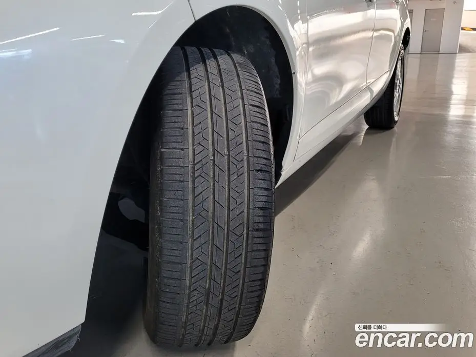 Renault (Samsung) SM3 2010 1.6 автомат (гидро), фото 15 Renault (Samsung) SM3 2010 1.6 автомат (гидро), фото 15