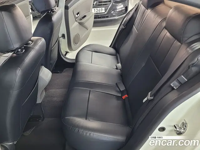 Renault (Samsung) SM3 2010 1.6 автомат (гидро), миниатюра 9 Renault (Samsung) SM3 2010 1.6 автомат (гидро), миниатюра 9