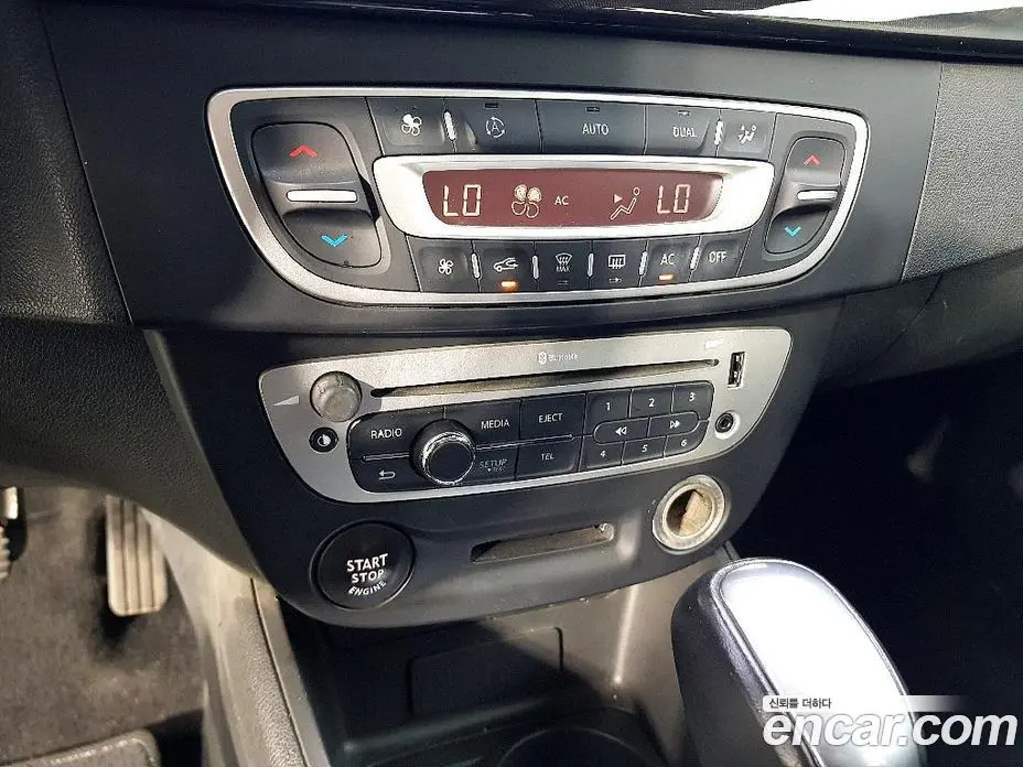 Renault (Samsung) SM3 2013 1.6 автомат (гидро), фото 13 Renault (Samsung) SM3 2013 1.6 автомат (гидро), фото 13
