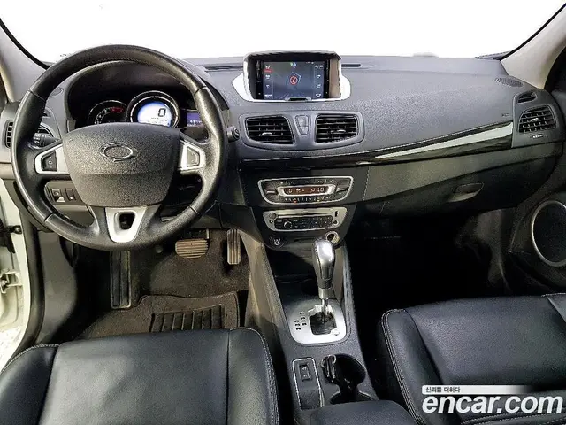Renault (Samsung) SM3 2013 1.6 автомат (гидро), миниатюра 5 Renault (Samsung) SM3 2013 1.6 автомат (гидро), миниатюра 5