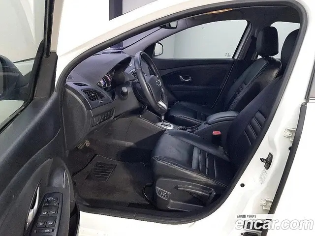Renault (Samsung) SM3 2013 1.6 автомат (гидро), миниатюра 8 Renault (Samsung) SM3 2013 1.6 автомат (гидро), миниатюра 8