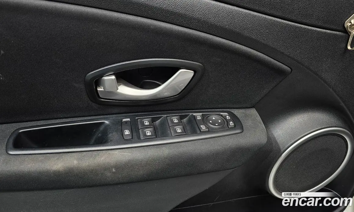 Renault (Samsung) SM3 2013 1.6 автомат (гидро), фото 16 Renault (Samsung) SM3 2013 1.6 автомат (гидро), фото 16