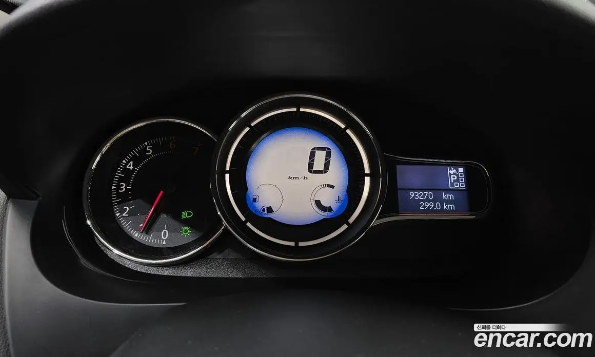 Renault (Samsung) SM3 2013 1.6 автомат (гидро), фото 8 Renault (Samsung) SM3 2013 1.6 автомат (гидро), фото 8