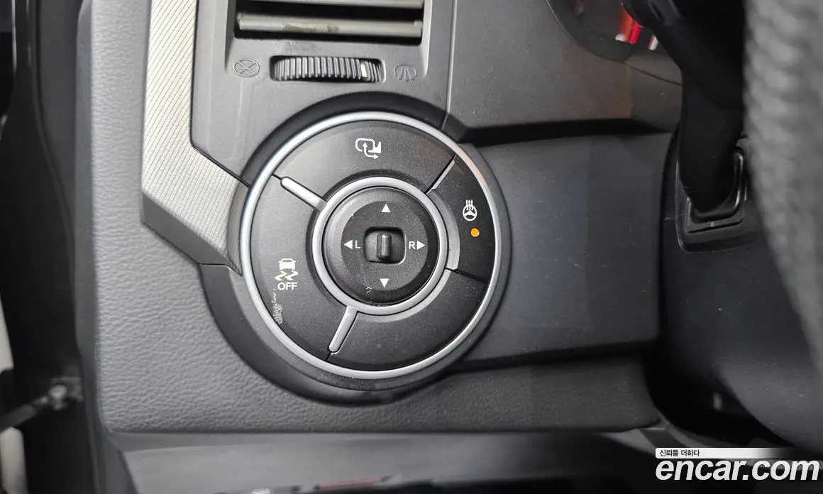 SsangYong Korando 2013 2.0 автомат (гидро), фото 13 SsangYong Korando 2013 2.0 автомат (гидро), фото 13