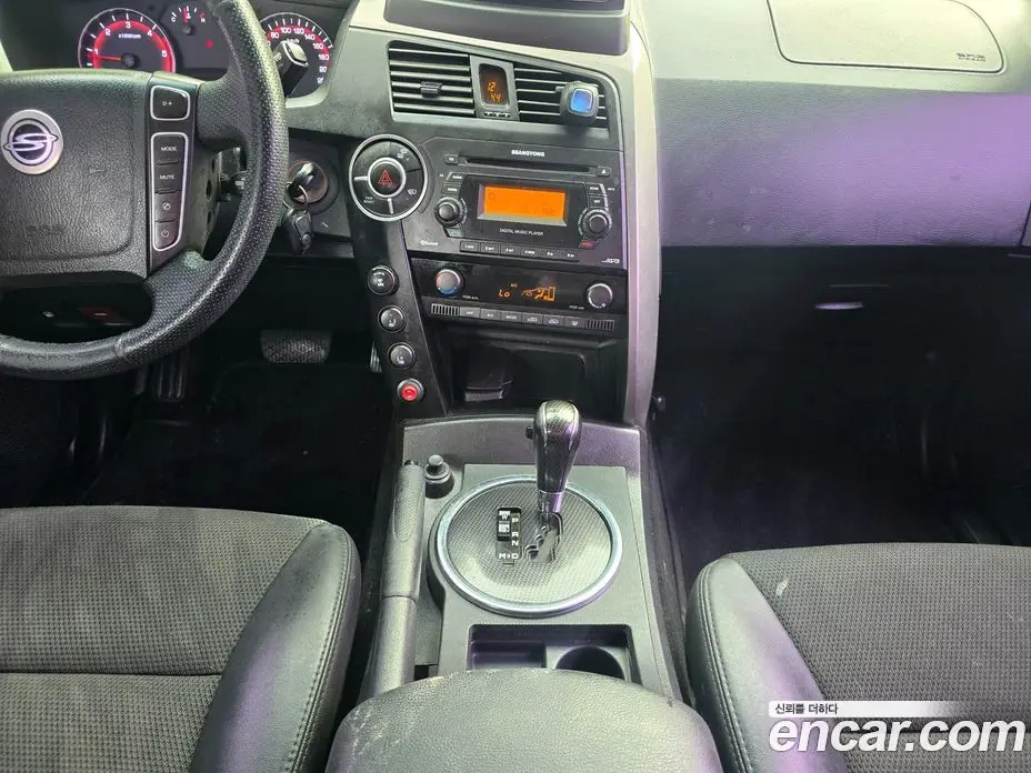 SsangYong Korando 2013 2.0 автомат (гидро), фото 13