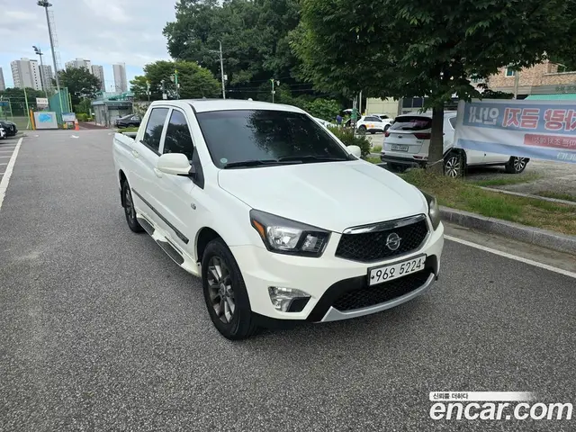 SsangYong Korando 2013 2.0 автомат (гидро), миниатюра 3
