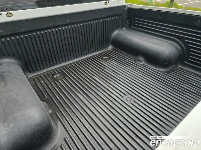 SsangYong Korando 2013 2.0 автомат (гидро), миниатюра 10