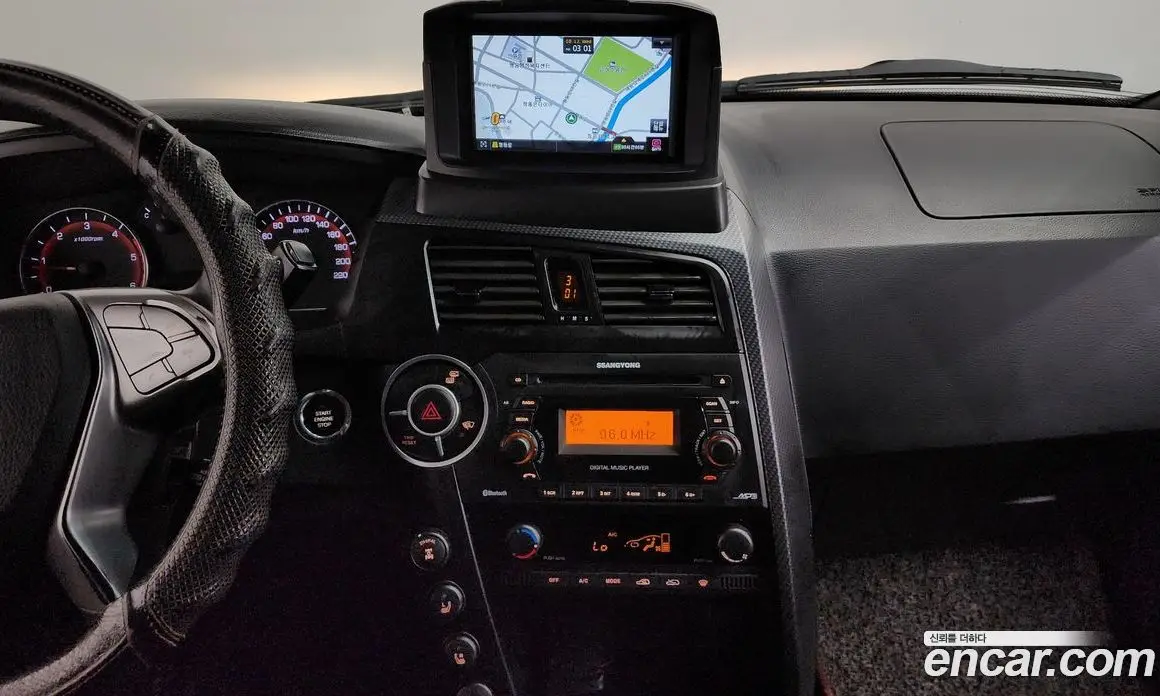 SsangYong Korando 2015 2.0 автомат (гидро), фото 14
