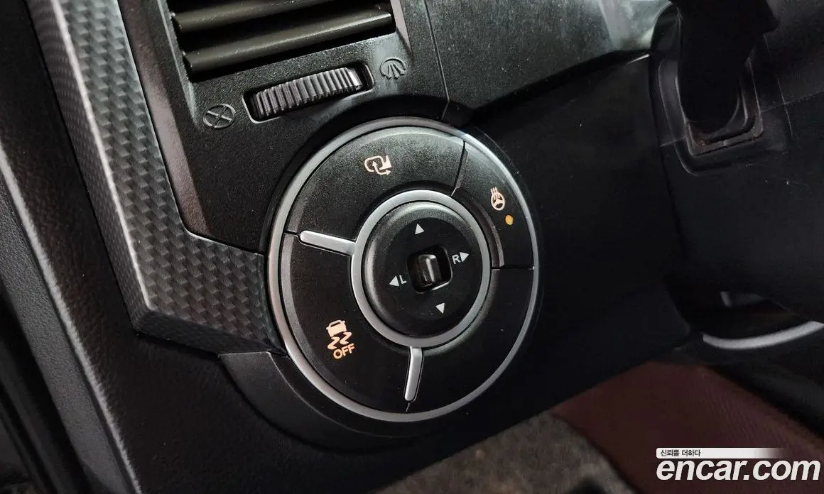 SsangYong Korando 2015 2.0 автомат (гидро), фото 16