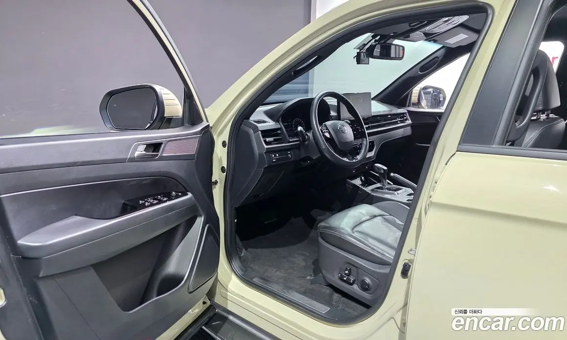 SsangYong Rexton 2024 2.2 автомат (гидро), фото 10 SsangYong Rexton 2024 2.2 автомат (гидро), фото 10