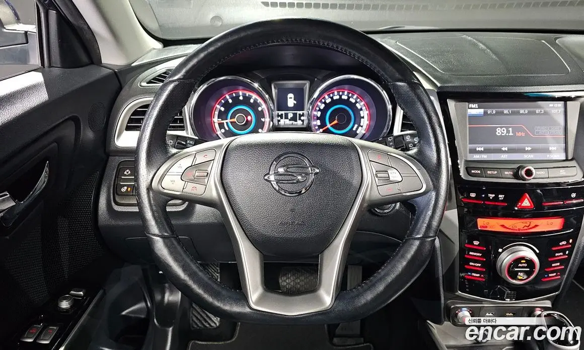SsangYong TIBOLI 2015 1.6 автомат (гидро), фото 13