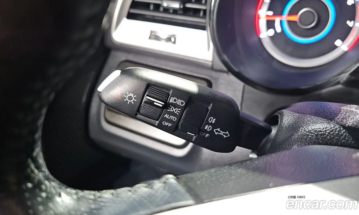 SsangYong TIBOLI 2015 1.6 автомат (гидро), фото 14
