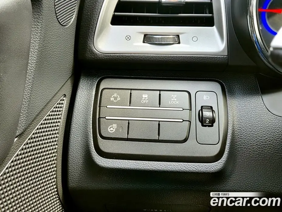 SsangYong TIBOLI 2016 1.6 автомат (гидро), фото 12 SsangYong TIBOLI 2016 1.6 автомат (гидро), фото 12