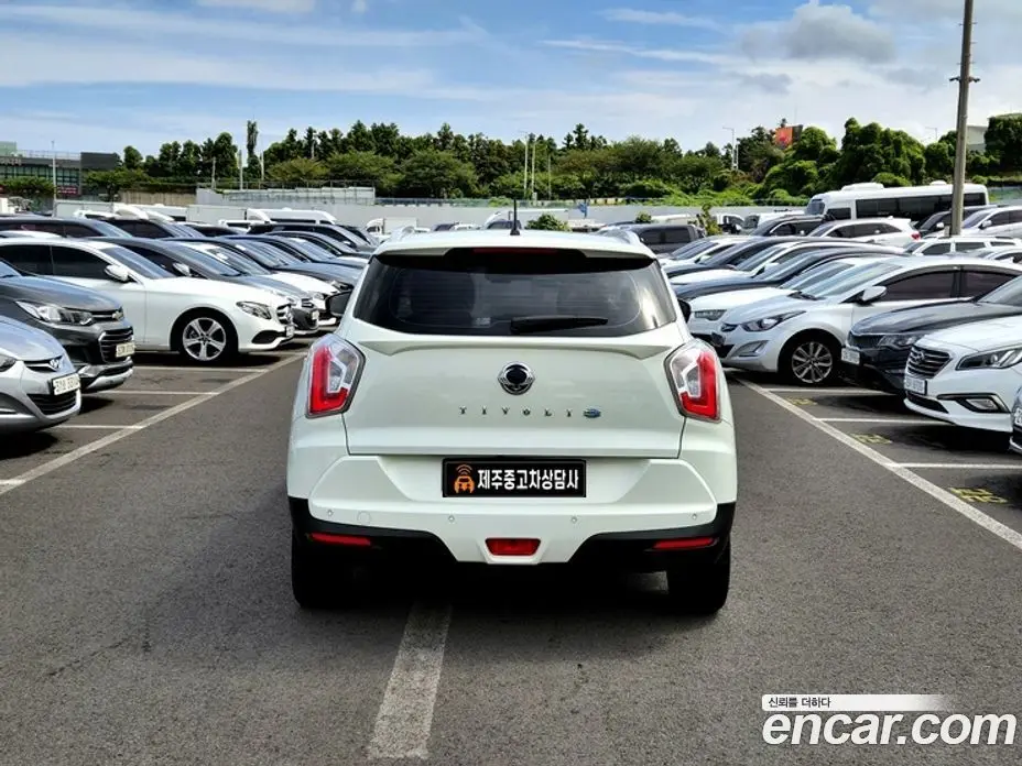SsangYong TIBOLI 2016 1.6 автомат (гидро), фото 6 SsangYong TIBOLI 2016 1.6 автомат (гидро), фото 6
