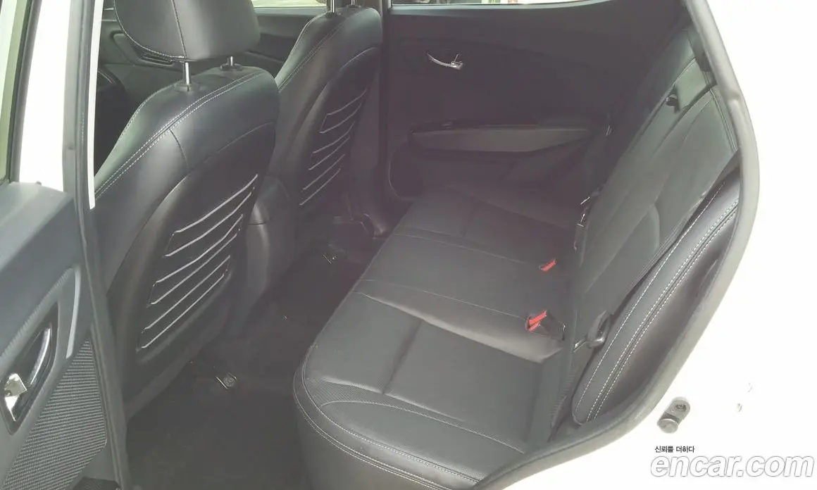 SsangYong TIBOLI 2017 1.6 автомат (гидро), фото 10 SsangYong TIBOLI 2017 1.6 автомат (гидро), фото 10