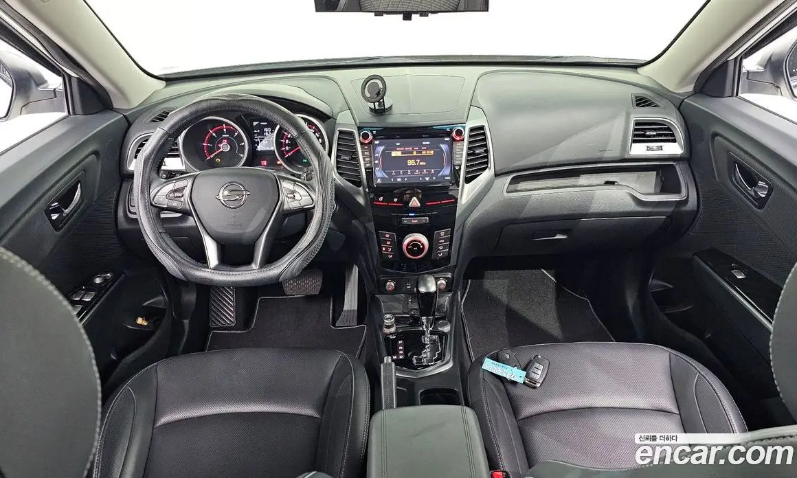 SsangYong TIBOLI 2018 1.6 автомат (гидро), фото 7 SsangYong TIBOLI 2018 1.6 автомат (гидро), фото 7
