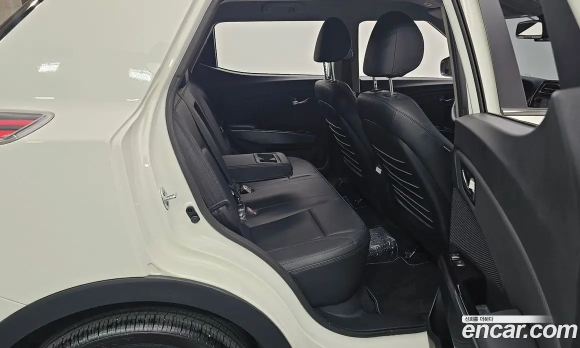 SsangYong TIBOLI 2021 1.5 автомат (гидро), фото 11 SsangYong TIBOLI 2021 1.5 автомат (гидро), фото 11