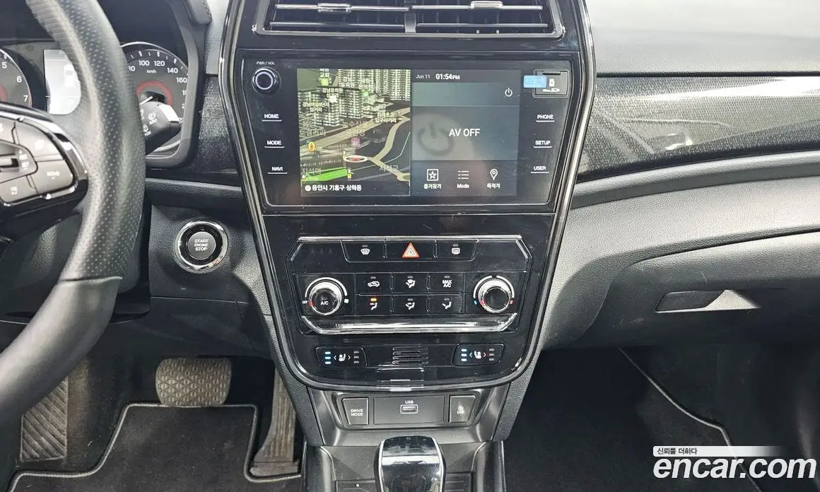SsangYong TIBOLI 2021 1.5 автомат (гидро), фото 14 SsangYong TIBOLI 2021 1.5 автомат (гидро), фото 14