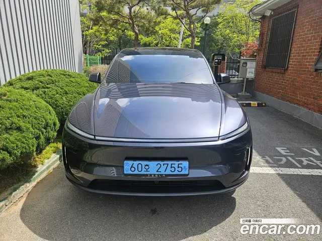 Tesla Model Y 2026 автомат (гидро), миниатюра 3 Tesla Model Y 2026 автомат (гидро), миниатюра 3