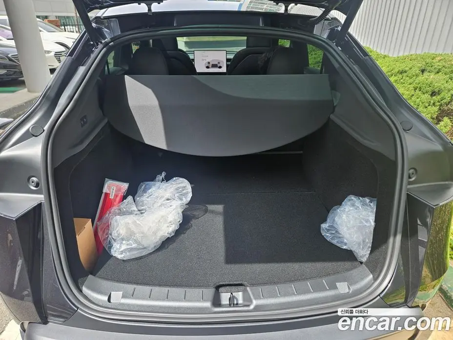 Tesla Model Y 2026 автомат (гидро), фото 10 Tesla Model Y 2026 автомат (гидро), фото 10