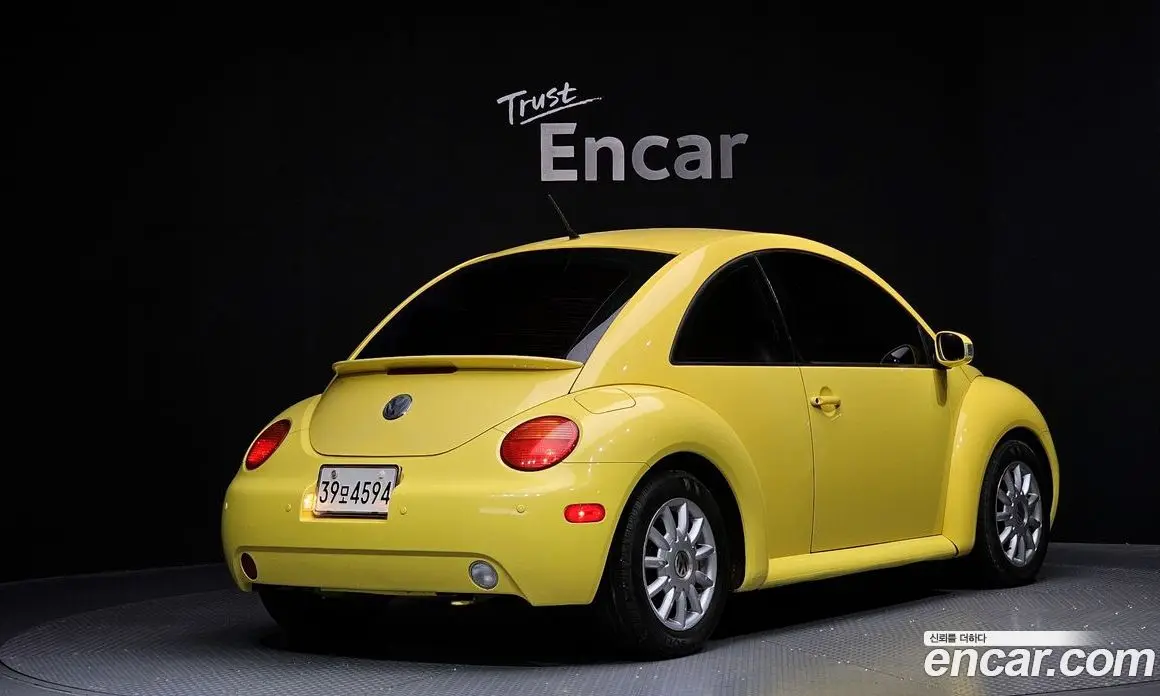Volkswagen Beatle 2005 2.0 автомат (гидро), фото 2 Volkswagen Beatle 2005 2.0 автомат (гидро), фото 2