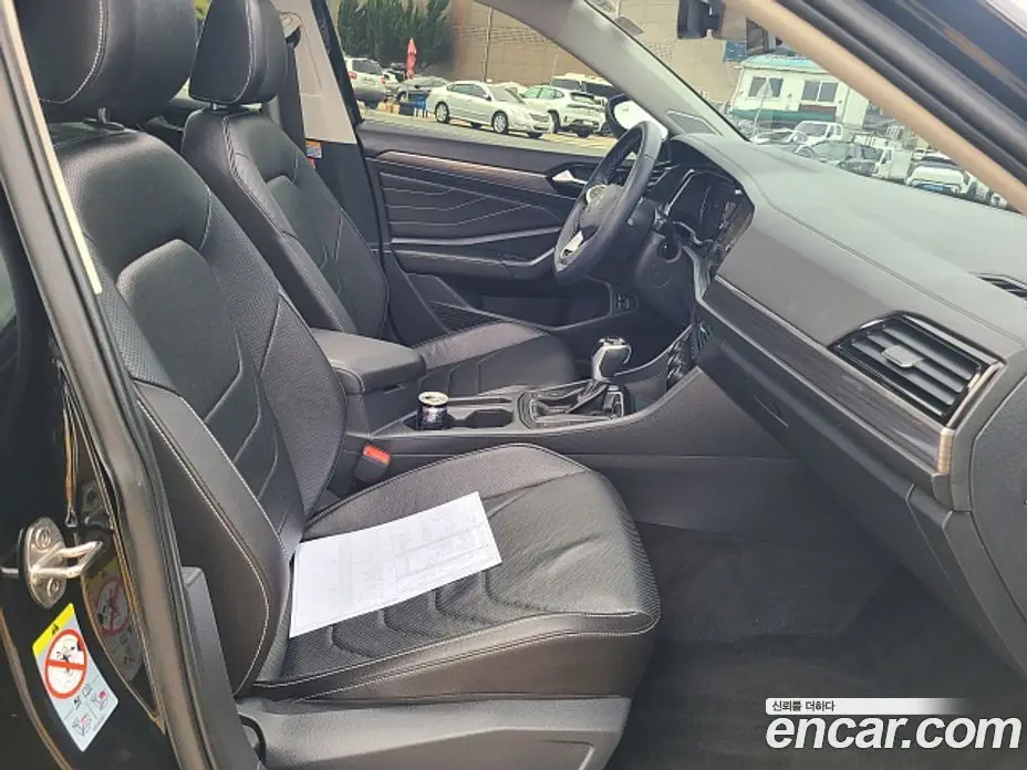 Volkswagen Jetta 2022 1.5 автомат (гидро), фото 19 Volkswagen Jetta 2022 1.5 автомат (гидро), фото 19