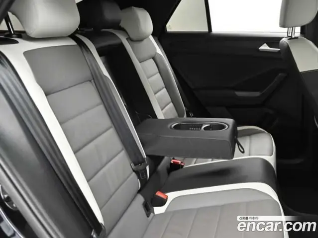 Volkswagen T-Roc 2021 2.0 автомат (гидро), миниатюра 12