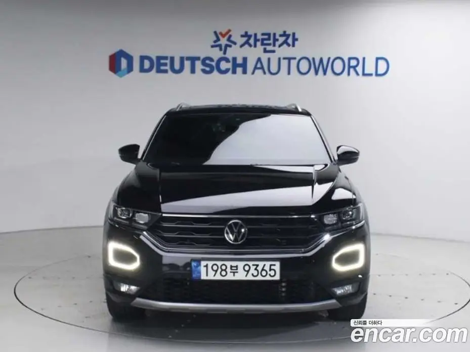 Volkswagen T-Roc 2021 2.0 автомат (гидро), фото 3 Volkswagen T-Roc 2021 2.0 автомат (гидро), фото 3