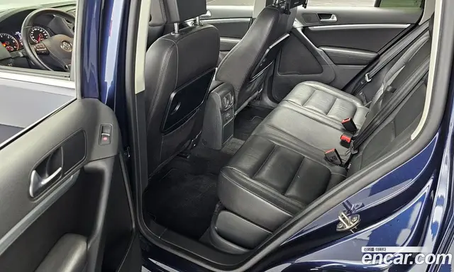 Volkswagen Tiguan 2016 2.0 автомат (гидро), миниатюра 11 Volkswagen Tiguan 2016 2.0 автомат (гидро), миниатюра 11