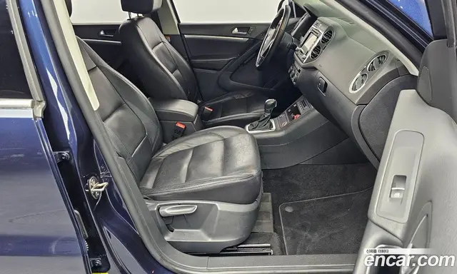 Volkswagen Tiguan 2016 2.0 автомат (гидро), миниатюра 12