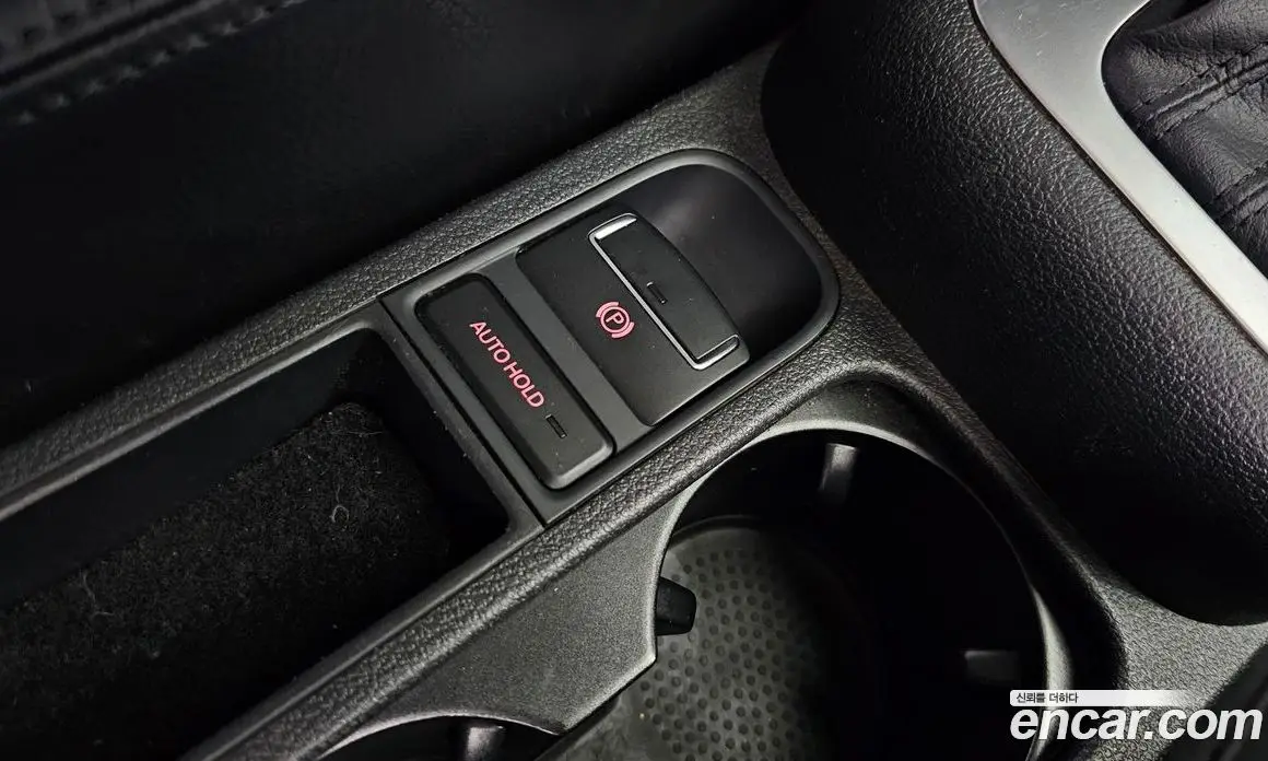 Volkswagen Tiguan 2016 2.0 автомат (гидро), фото 13 Volkswagen Tiguan 2016 2.0 автомат (гидро), фото 13
