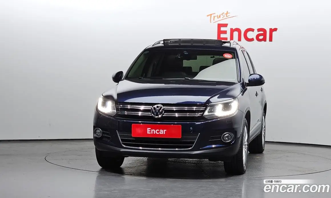 Volkswagen Tiguan 2016 2.0 автомат (гидро), фото 3 Volkswagen Tiguan 2016 2.0 автомат (гидро), фото 3