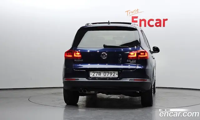 Volkswagen Tiguan 2016 2.0 автомат (гидро), миниатюра 4 Volkswagen Tiguan 2016 2.0 автомат (гидро), миниатюра 4