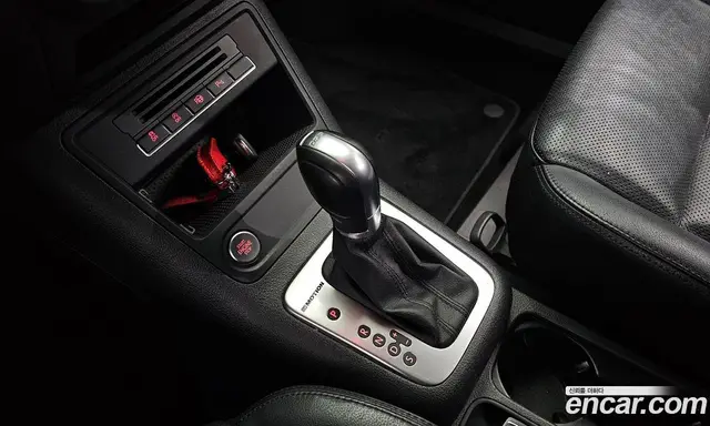 Volkswagen Tiguan 2016 2.0 автомат (гидро), миниатюра 9 Volkswagen Tiguan 2016 2.0 автомат (гидро), миниатюра 9