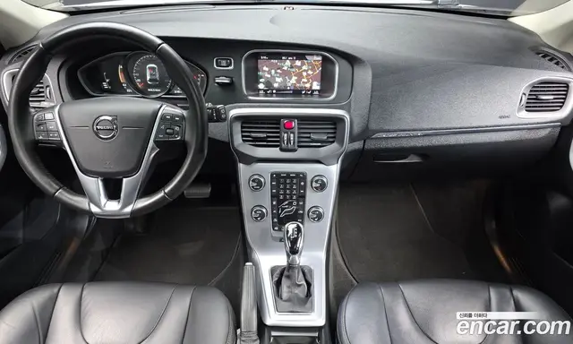 Volvo V40 2018 2.0 автомат (гидро), миниатюра 7