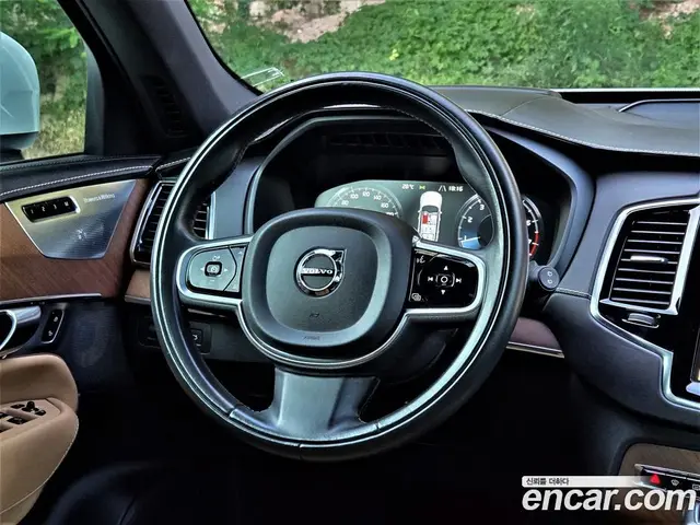 Volvo XC90 2017 2.0 автомат (гидро), миниатюра 12