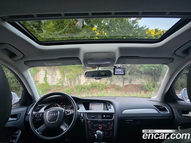 Audi A4 2011 2.0 автомат (гидро), миниатюра 11
