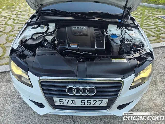 Audi A4 2011 2.0 автомат (гидро), миниатюра 6